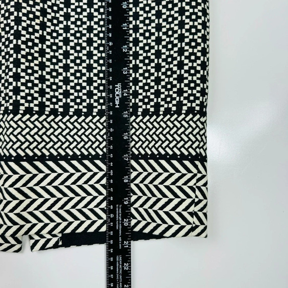 J. Crew White Chevron Straight Skirt Size 0 - Picture 6 of 10